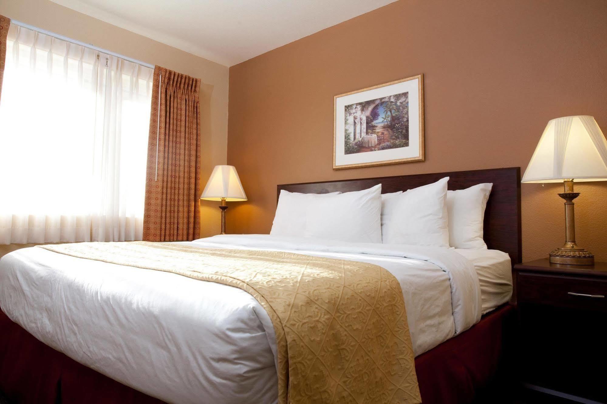 Red Lion Inn & Suites Cathedral City Palm Springs Экстерьер фото